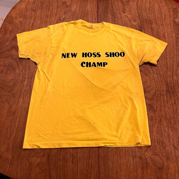 Vintage Yellow Medium T Shirt - Picture 1 of 3